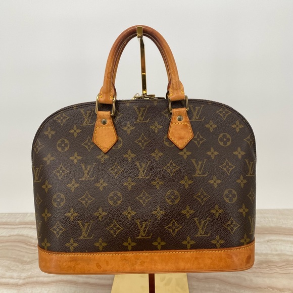 Louis Vuitton Alma - Picture 3 of 12